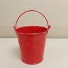 Fabricante cubo de hierro pequeño de color caramelo al por mayor maceta de hierro con flor carnosa creativa cubo portátil para niños mini cubo de hierro