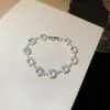 Pulsera de flor redonda con cierre de circonita, lujo ligero, alta gama, pulsera exquisita con un diseño elegante, versátil y a la moda, venta al por mayor