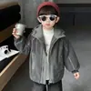 Chaqueta Suéter de Felpa para Niños Invierno 2026 Nueva Ropa de Algodón Engrosada con Felpa para Niños Ropa de Invierno Chaqueta de Lana de Cordero para Bebé Niño