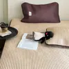 Conjunto de Tres Piezas de Alfombrilla Refrescante de Seda de Hielo de Verano Estilo Ins Blogger, Alfombrilla Mixta y Combinable para Aire Acondicionado, Sábana de Cama con Sensación Fresca, Almohadilla Suave Lavable a Máquina