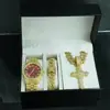 Moda Genial Conjunto de Collar con Colgante de Cruz Pulsera Reloj Caja de Regalo Traje Regalos Hermosos de Alta Gama para Hombres