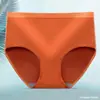 Ropa interior femenina de comercio electrónico transfronterizo del sudeste asiático, estilo coreano para estudiantes, color liso, transpirable, de cintura media, bragas sexys y lindas.