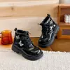 Botas Curtas Femininas Estilo Britânico Vintage Borboleta Martin Boots 2026 Primavera/Verão Novas Botas de Salto Único Lolita Botas Curtas da Moda