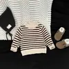 Macacão de Bebê Veludo Tricô de Inverno Estilo Coreano Estilo Ocidental Tricô Espessado Listrado para Meninos e Meninas Roupa Quente de Bebê Tendência