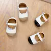Sapatos de Princesa Estilo Coreano para Bebês de 0 a 2 Anos, Sapatinhos de Couro para Meninas, Calçados para Bebês e Crianças Pequenas, Sola Macia, Antiderrapante, Sapatinhos Infantis Respiráveis e Antiderrapantes