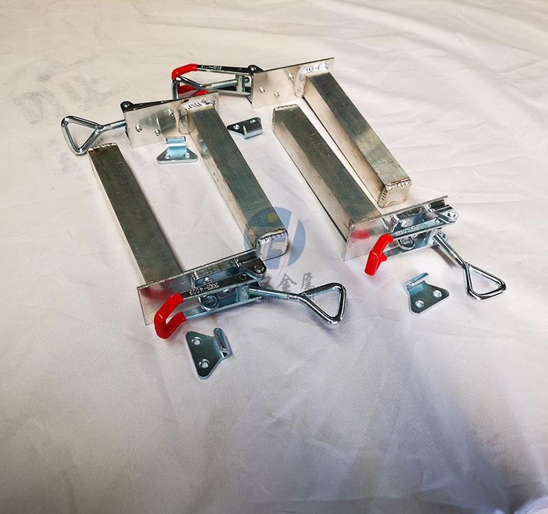 latch locking clamp 4.jpg