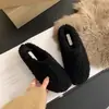 Chinelos peludos, bico fechado, estilo meia-calça, nova coleção outono 2026, sola plana, para usar ao ar livre, com forro de fleece para aquecimento, sapatos peludos, salto baixo, meia-calça