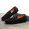 Primavera nuevo hombre transfronterizo talla grande zapatos de guisante moda ocio mocasines slip-on cuero de gamuza transpirable zapatos para conducir moda