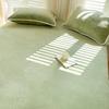 Sábana de Terciopelo de Leche Engrosada de Invierno de Una Pieza para Dormitorio Individual Doble Cama Grande Volante Terciopelo Coral Funda de Almohada para Cama Juego de Tres Piezas