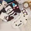 Calcetines de Piso de Felpa Gruesos para el Hogar Otoño e Invierno Pingüino de Dibujos Animados Calcetines Cálidos para Mujer Suaves y Cerosos Accesorios para Niñas Calcetines