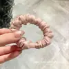 Primavera 2026 Novos Elásticos de Cabelo Finos de Cetim Rosa Elásticos de Cabelo de Intestino Grosso Elásticos de Cabelo para Trás da Cabeça Simples Estilo Menina Celebridade da Internet