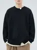 Suéter de Punto Suelto con Cuello Redondo Falso de Dos Piezas para Hombre Invierno 2026 Diseño de Moda Sentido del Diseño Prendas Base Ropa de Hombre