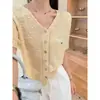 Camiseta de Tricô Fina com Botões Coloridos e Lantejoulas Estilo Coreano para Mulheres, Nova Moda Primavera/Verão Top Curto Tendência