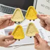 Lindo Platito de Cerámica con Forma de Queso Creativa Adorno Pequeño de Escritorio Platito para Snacks Condimento Vinagre Salsa de Soja
