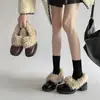 Sapatos de Pelúcia de Couro da Moda para Mulheres 2025 Inverno Novo Estilo Sapatos Individuais Peludos com Saltos Grossos e Aumento de Altura Slip-On de Algodão