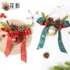 Decoraciones Navideñas con Sombras Florales, Cascabeles Navideños, Guirnaldas, Adornos para Árbol de Navidad, Colgantes de Escena Ambiental