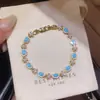 Pulsera Flor de Forma Geométrica con Diamantes de Zirconia Estilo Palacio Retro, Lujo Ligero, Gama Alta, Pulsera Exquisita, Diseño de Nicho, Joyería de Mano