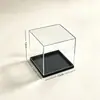 Caixa expositora quadrada de acrílico transparente para armazenamento de joias, figuras de modelo, com tampa, caixa à prova de poeira, disponível em vários tamanhos, atacado