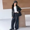 Elegante conjunto de traje para niñas, colección otoño 2026, nuevos pantalones de pierna ancha estilo coreano, un moderno conjunto de dos piezas para niños mayores