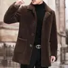 Chaqueta de Lana de Cordero Estilo Nuevo Otoño e Invierno con Cuello Solapa, Abrigo Corto de Cuero Sintético para Hombre, Forro Polar de Lana de Cordero, Engrosado, Cálido, Chaqueta Negra