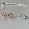 Pendientes de Trébol de Cuatro Hojas de la Suerte Estilo Coreano para Mujer, Nuevo Estilo Popular, Gama Alta, Versátiles, Exquisitos, Pendientes de Diseño de Nicho para Mujer