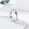 Anillo Möbius de Personalidad Única para Hombre Japonés y Coreano, Acero de Titanio Niche para Pareja, Pareja, Pareja, Pareja, Pareja, Anillo de Multitud de Moda