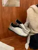 Zapatos de estilo chancla con suela plana y puntera dividida tipo pezuña de cerdo, zapatos de cuero rojo de moda retro estilo coreano para mujer, nuevos zapatos de otoño versátiles de un solo color
