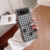 Aplicável ao Samsung ZFlip3 5G capa de telefone celular portátil Plaid Clover pendurado corrente dobrável capa protetora de tela capa dura