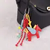 Pingente para Bolsa de Cachorro Dachshund Amarelo Estilo Ins Transfronteiriço, Cordão para Celular, Chaveiro de Carro, Pingente de Cavalo Voador Pequeno, Atacado de Fábrica
