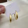 Aretes de Aro Dorados para Mujer 2025 Nuevo Estilo Caliente Lujo Accesible de Gama Alta Aretes Otoño e Invierno Aretes Súper Bonitos Joyería de Aretes