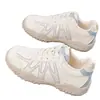 Zapatillas retro de bloques de color de moda para mujer, con suela blanda, adecuadas para correr, uso casual y como zapatillas deportivas ligeras y versátiles, también conocidas como "dad shoes".