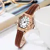 Reloj de mujer GEDI estilo antiguo con forma de barril, esfera pequeña, correa de cuero, marcadores de números romanos vintage, marrón oscuro