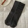 Meias estilo Miu para mulheres, nova coleção de outono, design minimalista estilo coreano, meias listradas da moda até o meio da panturrilha, cor sólida, versáteis e sem costura