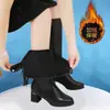 Botas femininas de cano médio justas e elásticas com zíper lateral 2026 Outono/Inverno Novas Botas de Couro Salto Médio Forro Fino Não Passam do Joelho Botas Longas