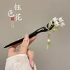 Grampo elegante e versátil de ginkgo para cabelos finos, grampo em U de nicho para a parte de trás da cabeça, grampo em forma de crescente