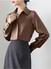 Camisa Vintage Verde Oscuro de Satín para Mujer, Moda de Lujo Ligero, Corte Holgado, Tapeta Oculta, Elegante Camisa de Manga Larga Estilo Hong Kong para el Trabajo