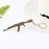 Llavero colgante de metal con rifle de francotirador de 98 quilates, modelo de arma circundante, juego de escape de pollo Jedi Survival