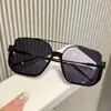Gafas de Sol Vintage de Doble Puente con Montura Inferior Moda Europea y Americana Cuadradas de Marco Grande Celebridad de Internet Maquillaje Sencillo Gafas de Sol Versátiles