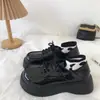 Zapatos Mocasines de Cordones de Suela Gruesa Más Vendidos para Mujer 2026 Otoño/Invierno Nuevo Estilo Británico Zapatos Individuales Versátiles con Faldas Zapatos de Cuero con Forro de Lana para Mujer