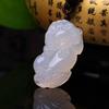 Colgante de jade de ágata roja, colgante de jade de dinero de calcedonia de hielo para hombres y mujeres, suministro de fábrica al por mayor