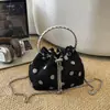 Bolso de Hombro Tipo Cubo Moda Coreana Estilo Otoño 2026, Bolso de Hombro Simple Elegante para el Trabajo, Bolso de Hombro de Alto Valor a la Moda