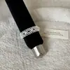 Coleção de Anéis de Metal Vazado com Renda de Alto Padrão Estilo Francês para Mulheres, Luxo Leve, Personalizáveis, Modernos, Tendência, Versáteis