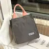 Nova Bolsa Térmica para Marmita Estilo Coreano de Contraste com Forro Isolante, Bolsa de Maternidade, Bolsa de Mão para Trabalho, Lanche, Compras para Mulheres