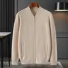 Cardigã com Zíper para Homens, Outono/Inverno 2026, Tricô de Lã Liso Simples e Versátil, Jaqueta Tendência