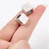 Cuentas cuadradas de acero inoxidable pulido grande de 12 mm con letra de corrosión, agujero pasante, cuentas para collar pulsera DIY, cuentas de amor