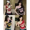 9208# Camiseta de Manga Corta con Diseño Falso de Dos Piezas, Bloques de Color, Estampado de Letras, para Mujer, Estilo Chica Picante, Hombros Descubiertos, Tirante, Almohadilla en el Pecho, Ajuste Delgado