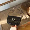 Bolsas para Mulheres 2025 Verão Nova Nicho Alta Qualidade Bolsa de Corrente Fashion Versátil Uma Alça Transversal Pequena Bolsa Feminina