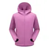 Jaqueta Softshell Confortável Respirável à Prova de Vento para Casal Nova Coleção Primavera e Outono Estilo Coreano Solto Simples Casual Esportivo Top para Uso ao Ar Livre