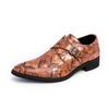 Sapatos Masculinos de Couro Slip-On com Fivela de Grande Tamanho Transfronteiriços Padrão Cobra Verão 2025 Tendência Sapatos Masculinos de Couro Patentado Britânico Bico Fino Brilhante