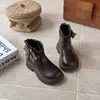 Botines Cortos Estilo Británico para Niñas 2026 Invierno Nuevos Botines para Niños de Moda Versátiles para Bebé Niña Calidez con Felpa Botas Martin
